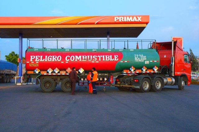 数据驱动决策的ddos攻击